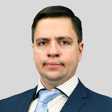 Михаил Степанян