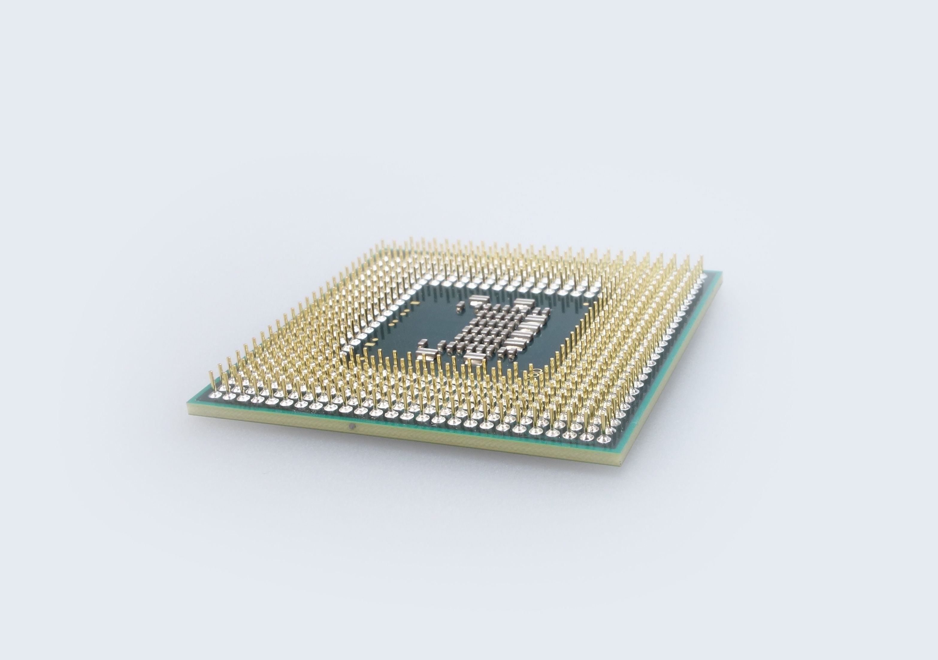Super Micro Computer: производитель ИИ-серверов