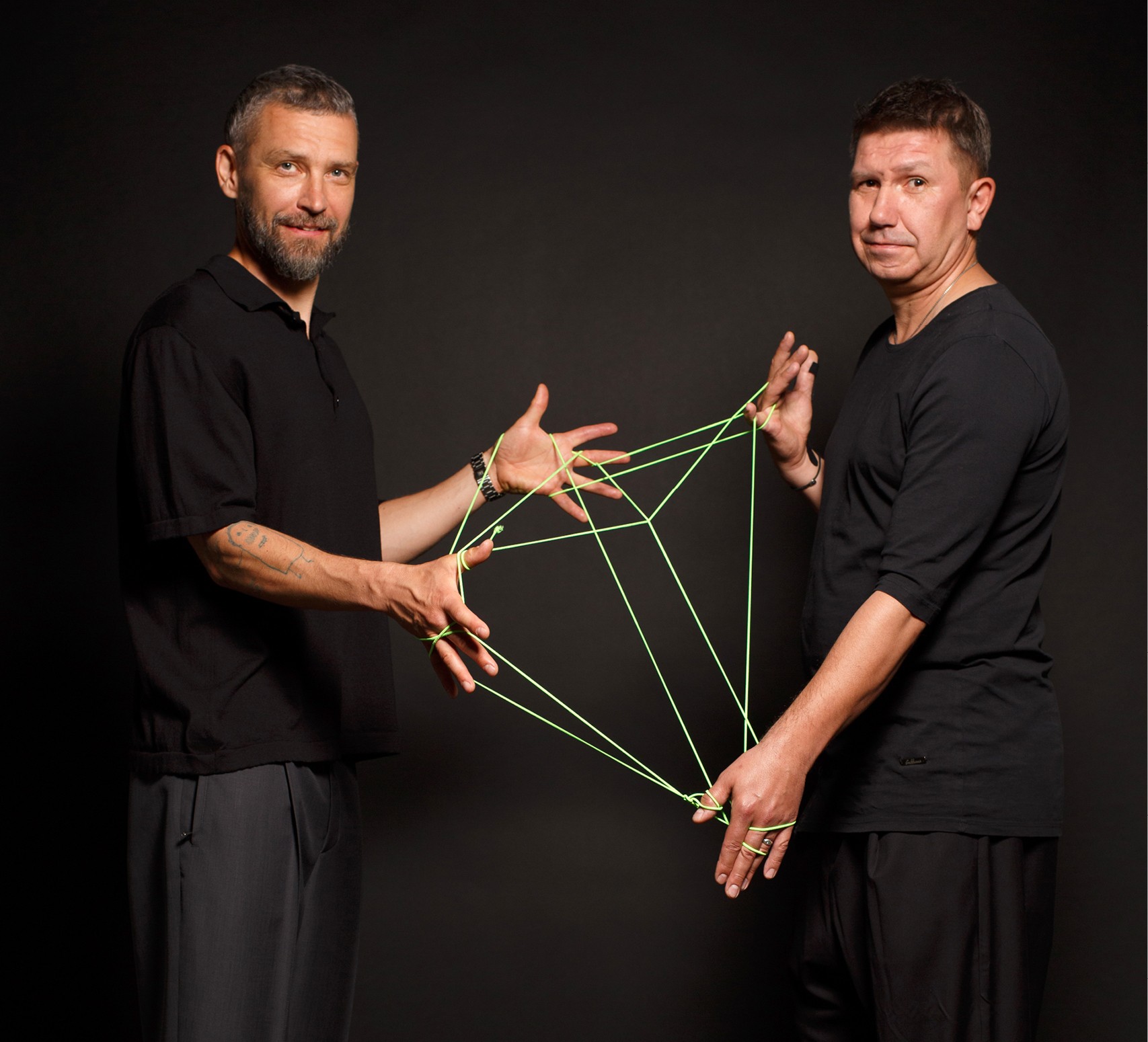 Ұялы телефондардан онлайн порно